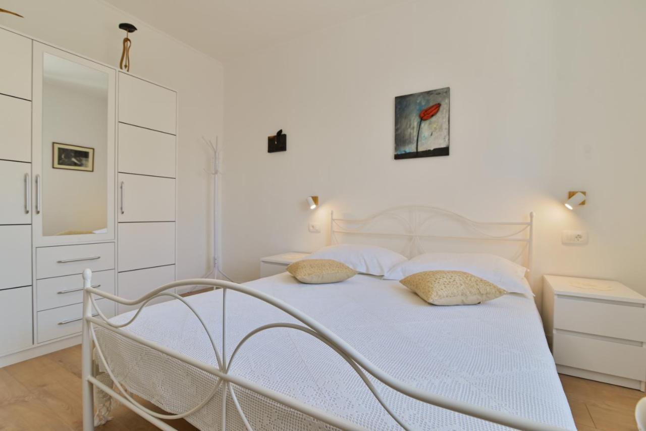 Apartments Art Trogir Exterior photo